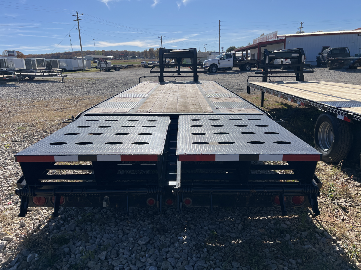 2021 Elite 25' Gooseneck Tandem Dual Flatbed 30328 Photo 2